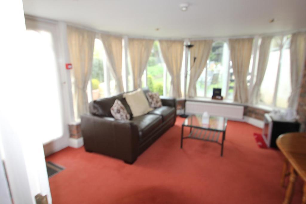 Longview Hotel Knutsford Rum bild